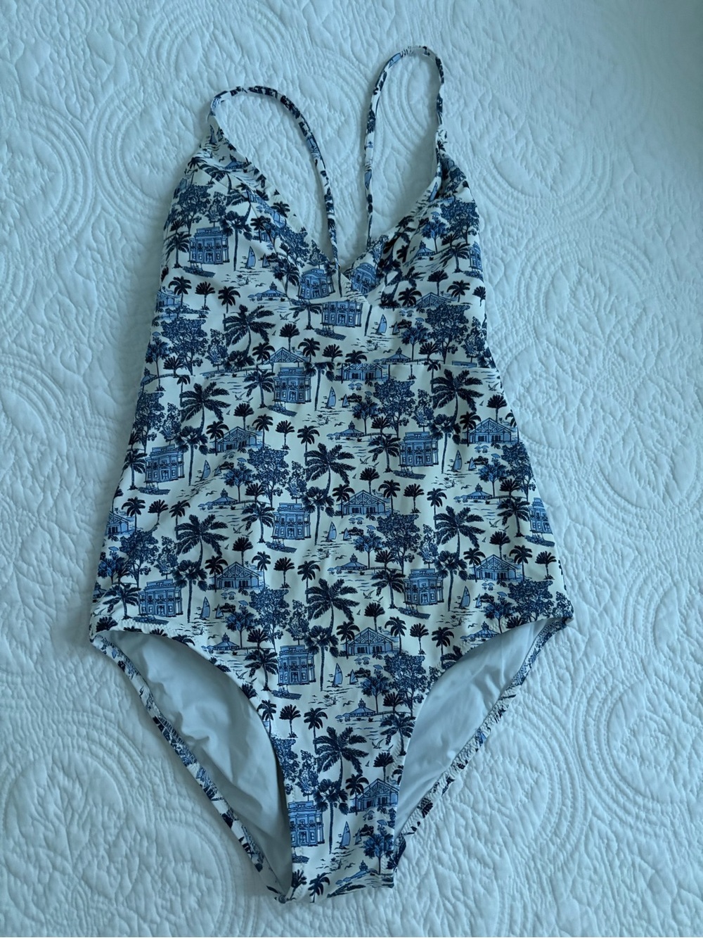 Vineyard Vines Kids One-Piece Swimsuit in Navy & White Tropical Print